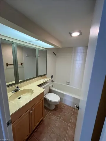 4240 Steamboat Bend # 401, Fort Myers Fl 33919