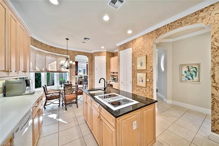 2745 Wulfert RD, SANIBEL FL 33957
