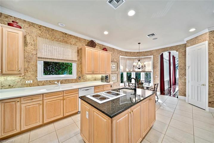 2745 Wulfert RD, SANIBEL FL 33957