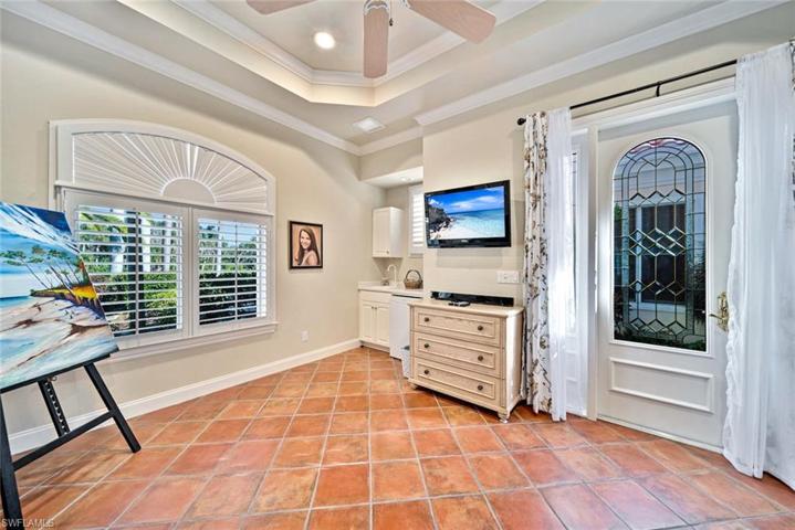 2745 Wulfert RD, SANIBEL FL 33957