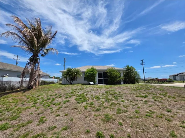 1912 Sunshine Blvd S, Lehigh Acres, Florida 33976