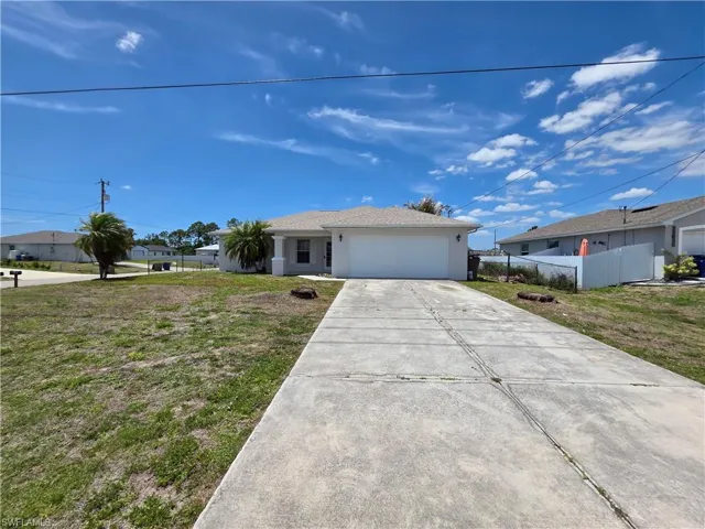 1912 Sunshine Blvd S, Lehigh Acres, Florida 33976