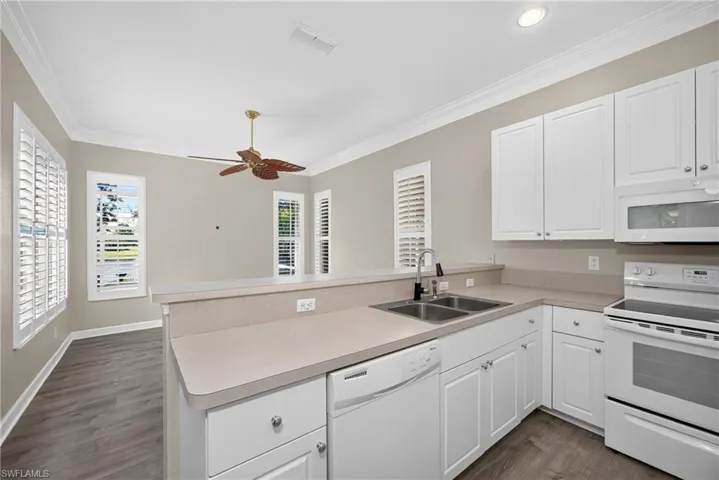8720 Spring Mountain Way, Fort Myers, Florida 33908