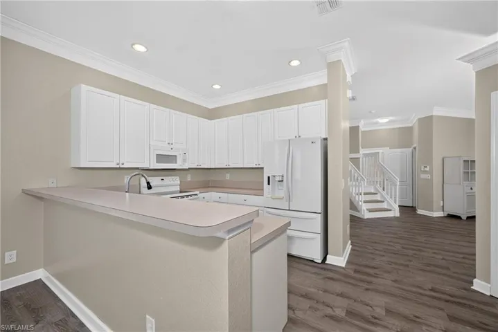 8720 Spring Mountain Way, Fort Myers, Florida 33908