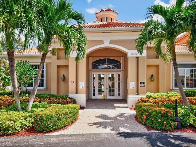 8720 Spring Mountain Way, Fort Myers, Florida 33908
