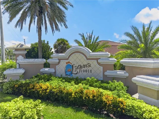 8720 Spring Mountain Way, Fort Myers, Florida 33908