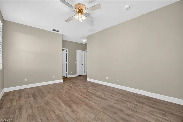 8720 Spring Mountain Way, Fort Myers, Florida 33908