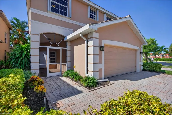 8720 Spring Mountain Way, Fort Myers, Florida 33908