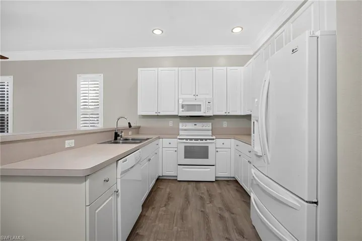 8720 Spring Mountain Way, Fort Myers, Florida 33908
