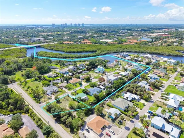 27312 Buccaneer Dr, Bonita Springs, Florida 34135