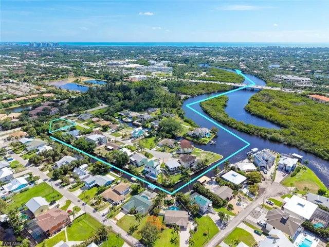 27312 Buccaneer Dr, Bonita Springs, Florida 34135