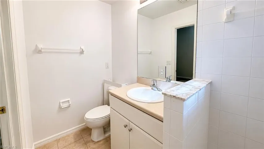 8527 Athena Ct, Lehigh Acres, Florida 33971