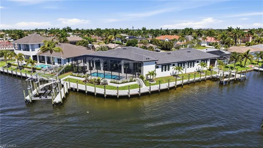 5201 Seagull Ct, Cape Coral, Florida 33904