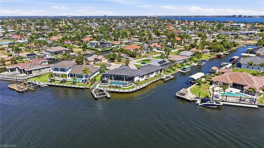 5201 Seagull Ct, Cape Coral, Florida 33904