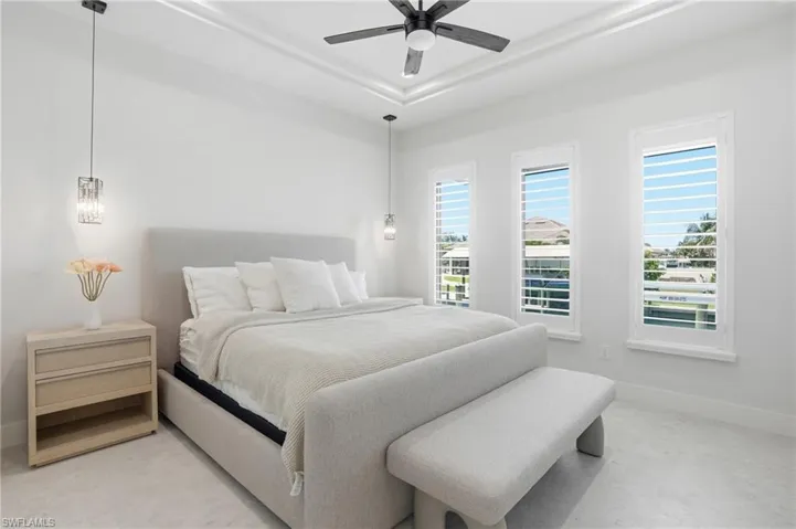 5201 Seagull Ct, Cape Coral, Florida 33904