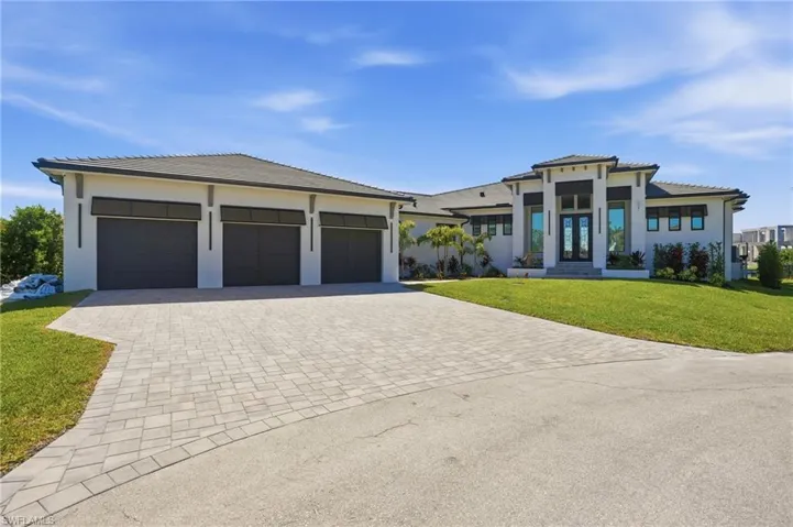 5201 Seagull Ct, Cape Coral, Florida 33904