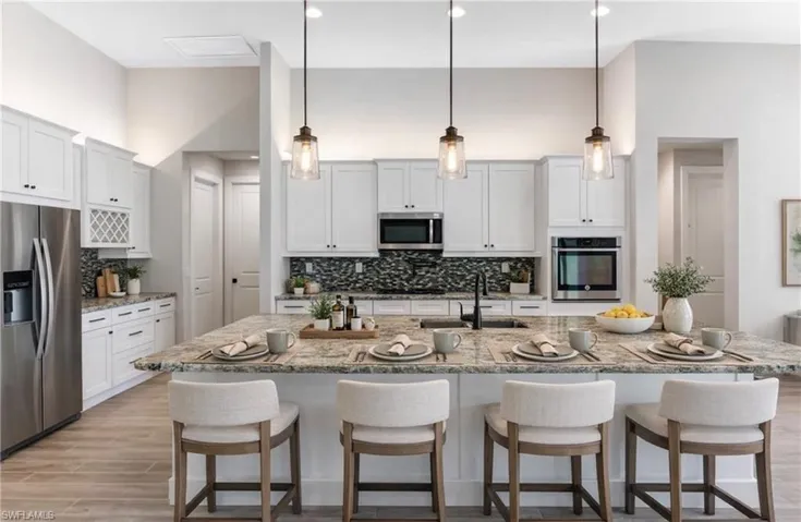 2801 Sw 33rd Ter, Cape Coral, Florida 33914