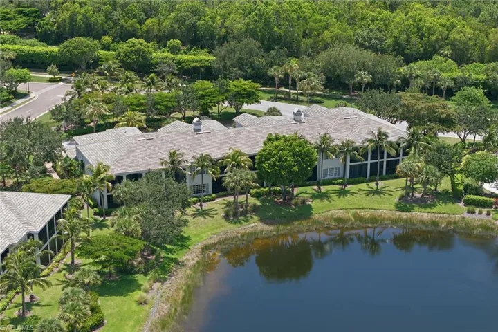 9243 Tesoro Ln 103, Naples, Florida 34114