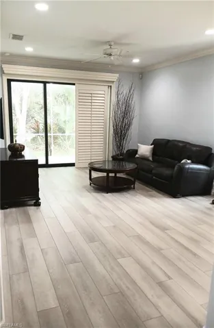 7725  Woodbrook  CIR, Naples, FL 34104