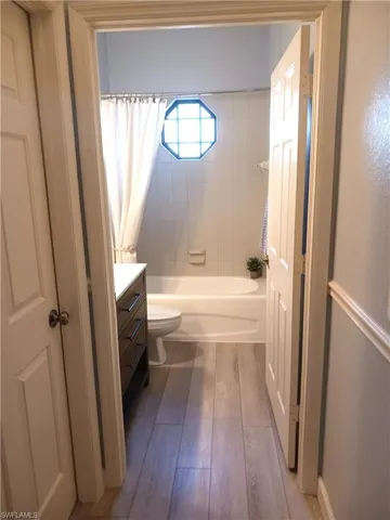 7725  Woodbrook  CIR, Naples, FL 34104