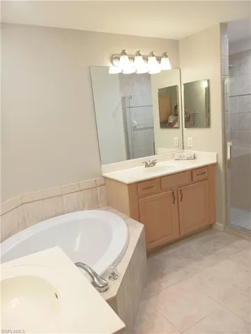 7725  Woodbrook  CIR, Naples, FL 34104