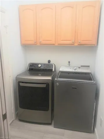 7725  Woodbrook  CIR, Naples, FL 34104