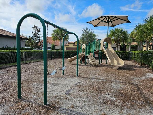 PLAY AREA