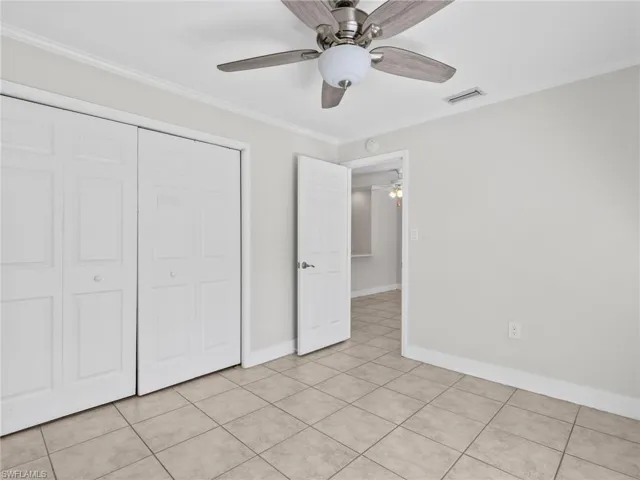 2437 Sunset Ave, Naples, Florida 34112
