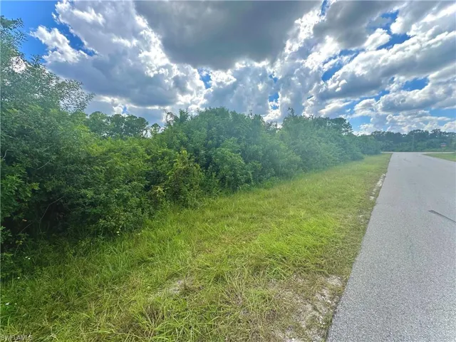 1804 Mayberry Dr, Lehigh Acres, Florida 33972