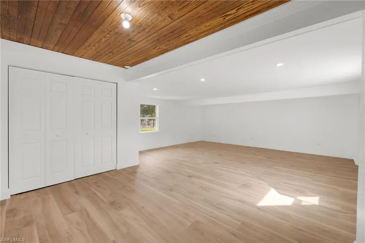 4462 E Riverside  DR, Fort Myers, FL 33905