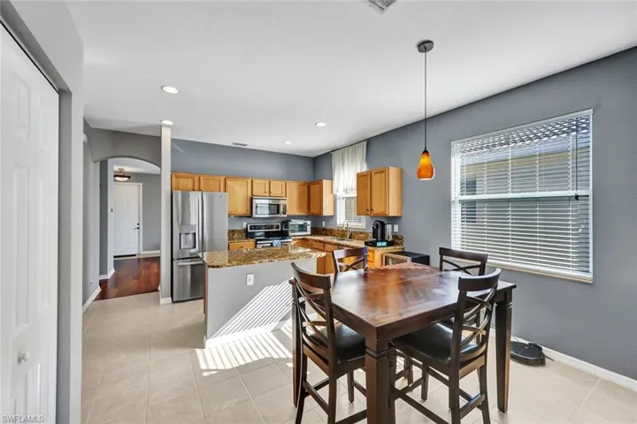 9262 Chestnut Tree Loop, Fort Myers Fl 33967