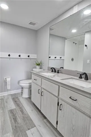 28160 Pine Haven Way 38, Bonita Springs, Florida 34135