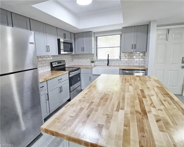 28160 Pine Haven Way 38, Bonita Springs, Florida 34135