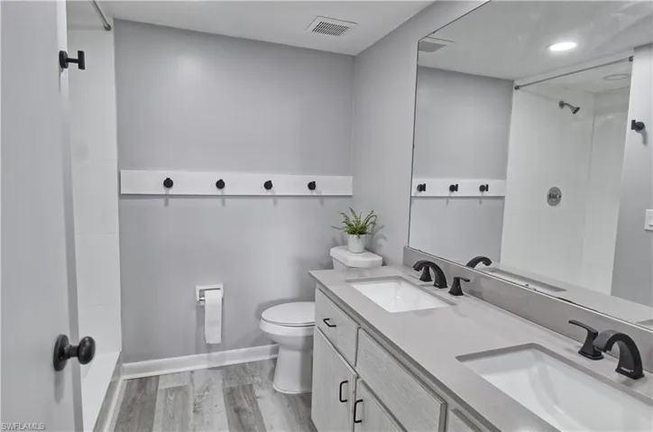 28160 Pine Haven Way 38, Bonita Springs, Florida 34135