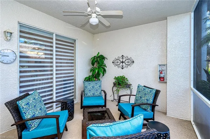 Front lanai