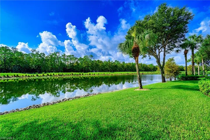 8660  Cedar Hammock  CIR, Naples, FL 34112
