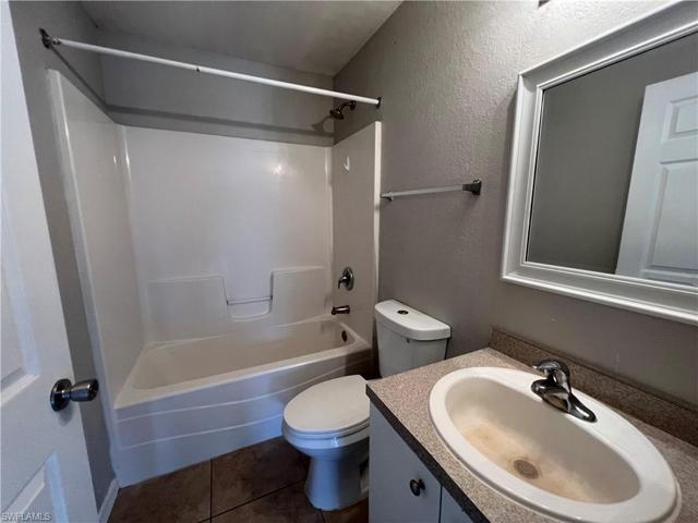 2600-2602  Todd S AVE, Lehigh Acres, FL 33973
