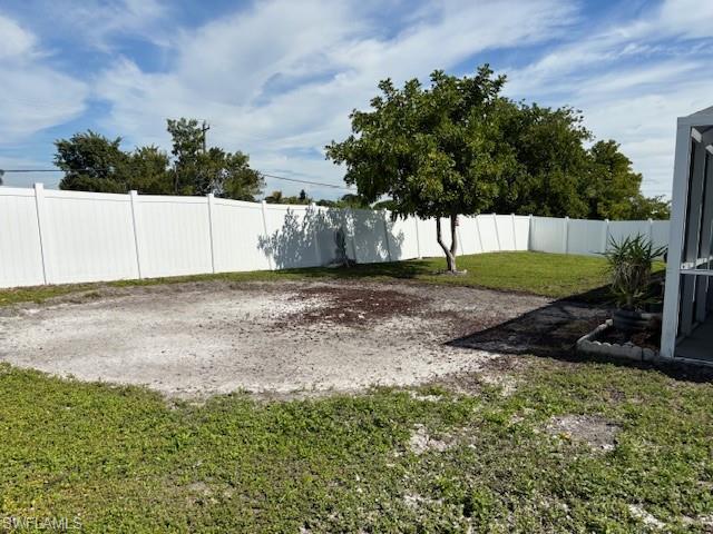 rear yard space for pool