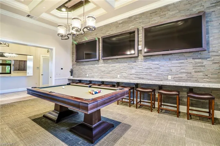 9216  Woodhurst  DR, Naples, FL 34120