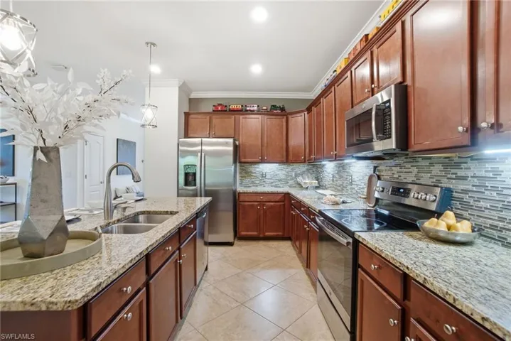 Kitchen offering an abundance of storage and plenty of room for the chef!