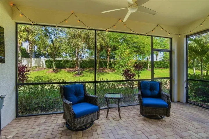 9216  Woodhurst  DR, Naples, FL 34120
