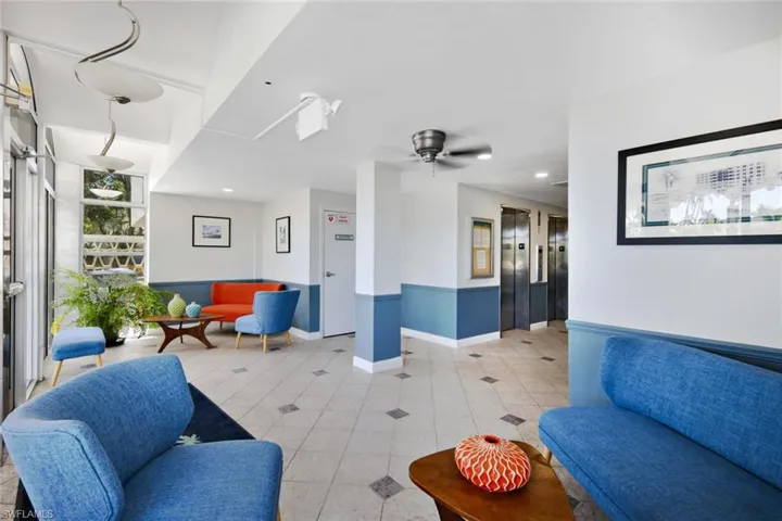 View of common area