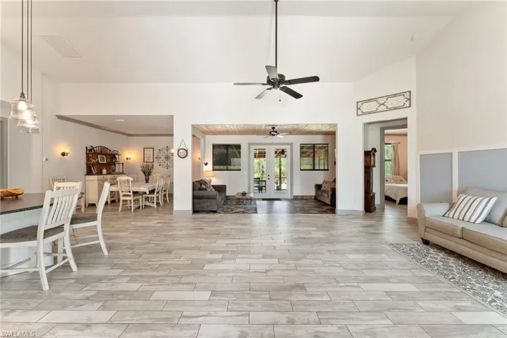 Large entertaining space