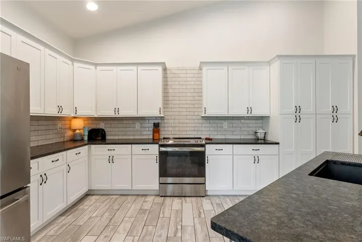 Large Kitchen Area