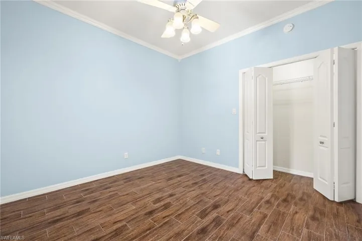 3rd bedroom with no furniture