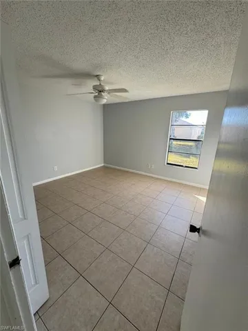 3004 Santa Barbara Blvd A – B, Cape Coral, Florida 33914