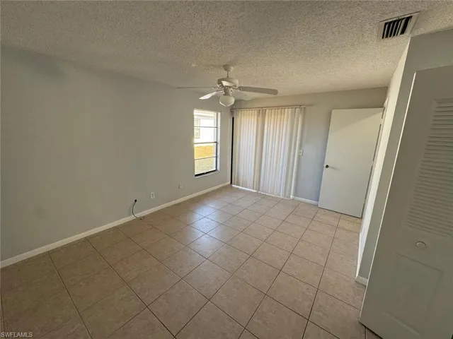 3004 Santa Barbara Blvd A – B, Cape Coral, Florida 33914