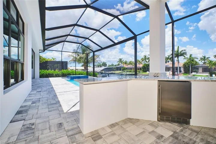 2203 Sw 52nd St, Cape Coral, Florida 33914