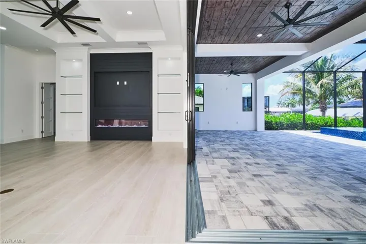 2203 Sw 52nd St, Cape Coral, Florida 33914