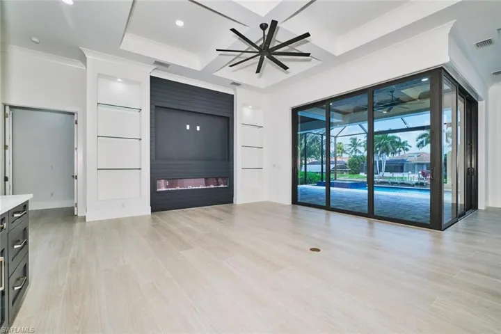 2203 Sw 52nd St, Cape Coral, Florida 33914